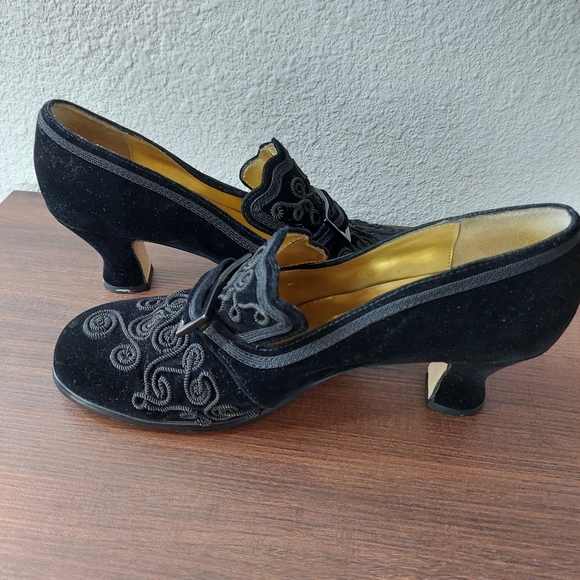 Vintage Victorian New York Transit Suede Leather Embroidered Pumps Size 7.5M - Picture 6 of 9
